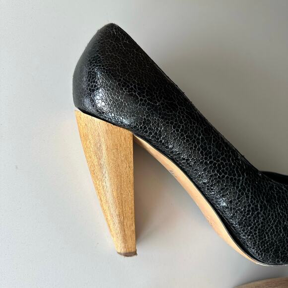Loeffler Randall Esther Wooden Heel Pebbled Leather Black Platform Heels sz 9 - Picture 4 of 9